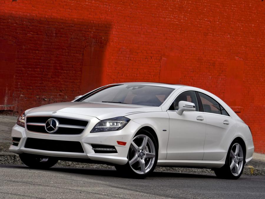  Mercedes-Benz CLS550 AMG Sports Package 2010 года  (фото 12 из 20)